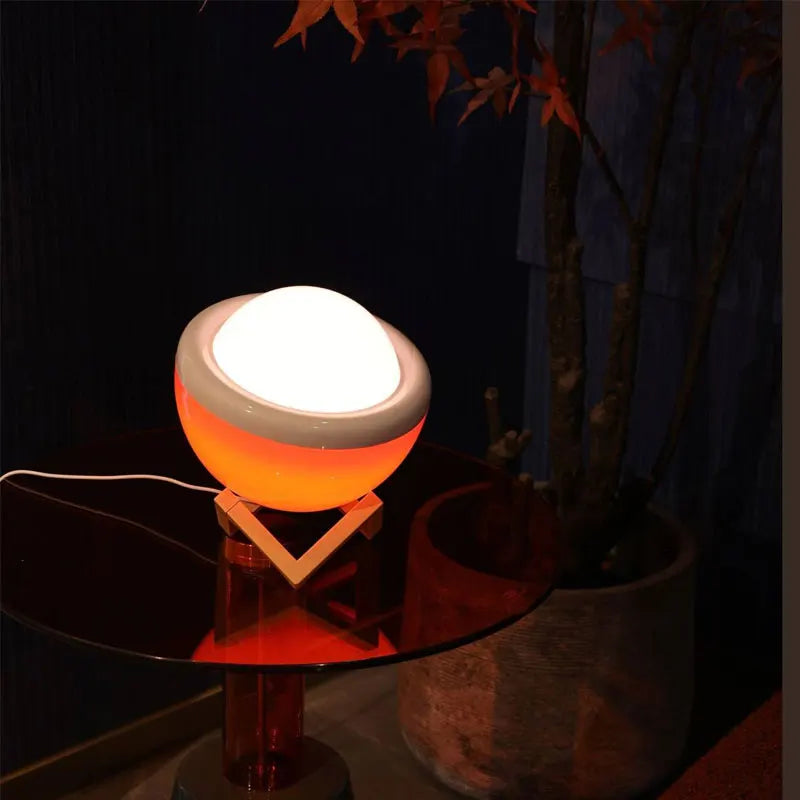 Table Lamp Bedside Lamp for Bedroom High-end Atmosphere Lamp Creative Personalized Decorative Lamp Retro Tripod Tulip Night Lamp
