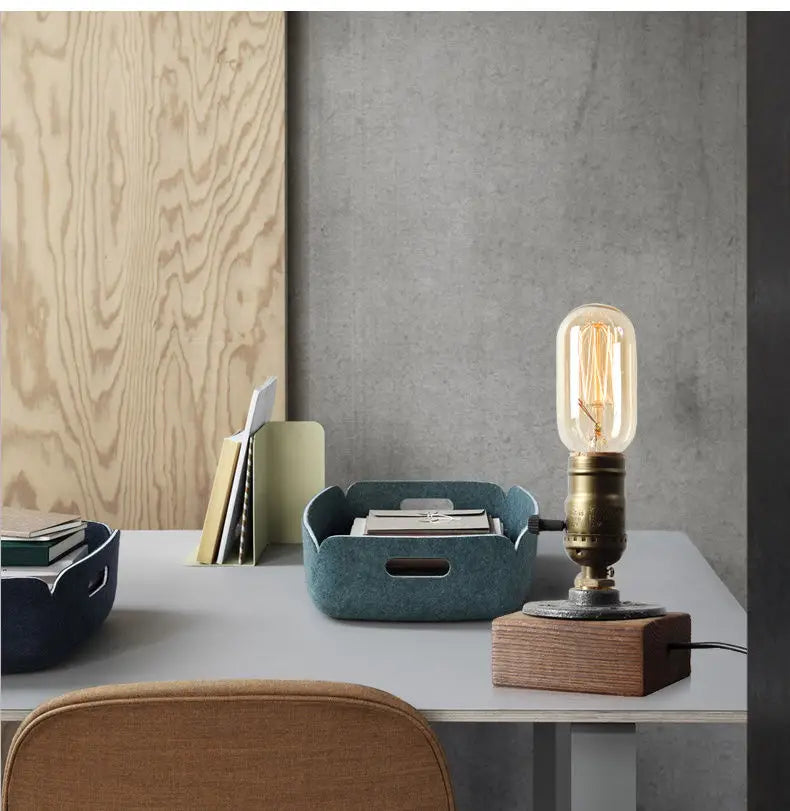 Table Lamp, Wooden Antique Copper Bedside Lamp British Classical Solid Lamp Decoration